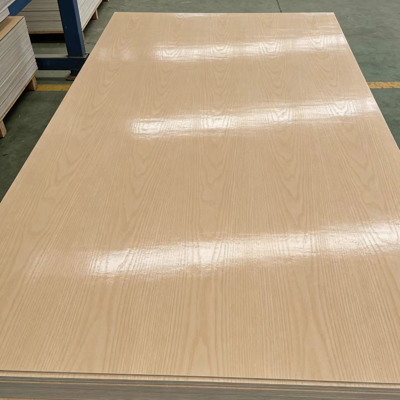 PVC にはプライマーが必要ですか、それとも接着剤だけでいいですか?